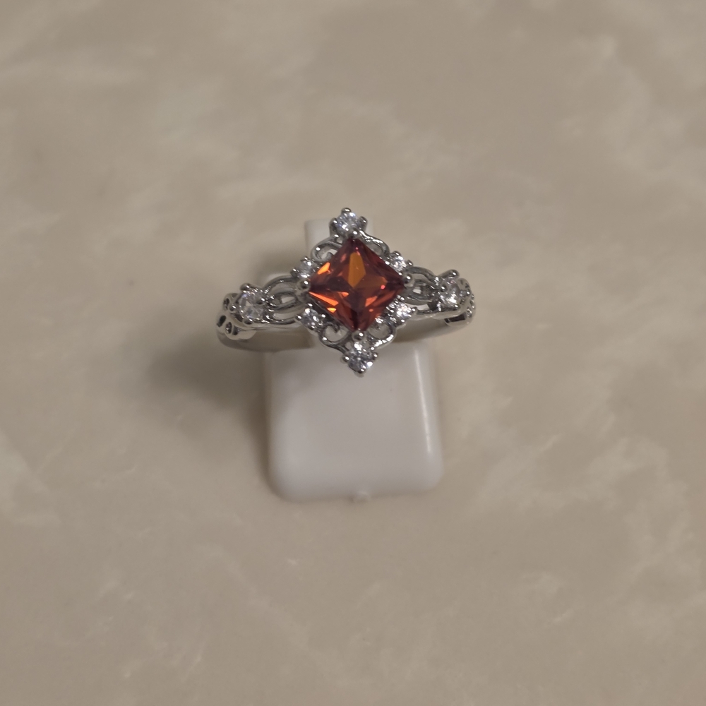 925 Silver Cz And Ruby Ring Size 9 - image 5